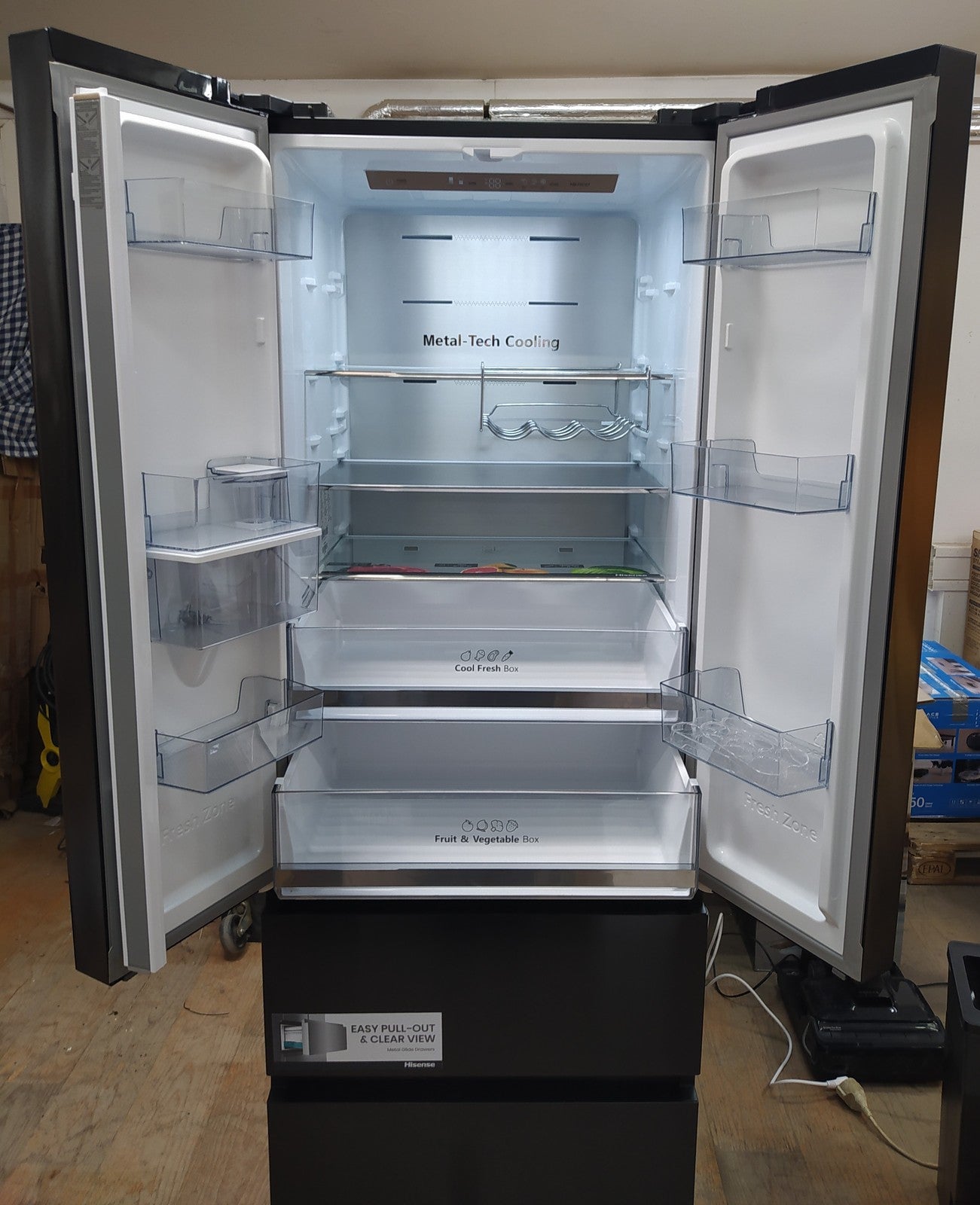 Hisense RF632N4WFE Kühlschrank Freistehend French Door 485 L NoFrost Schwarz