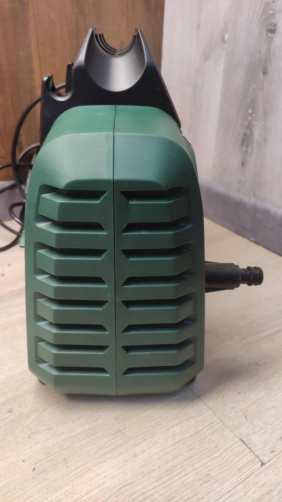 Bosch Hochdruckreiniger EasyAquatak 120 Premium Kit
