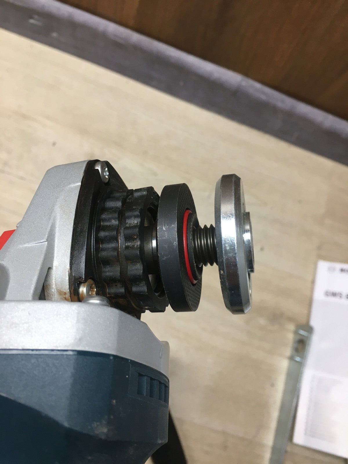 Bosch Professional GWS 880 Elektro-Winkelschleifer, I37414