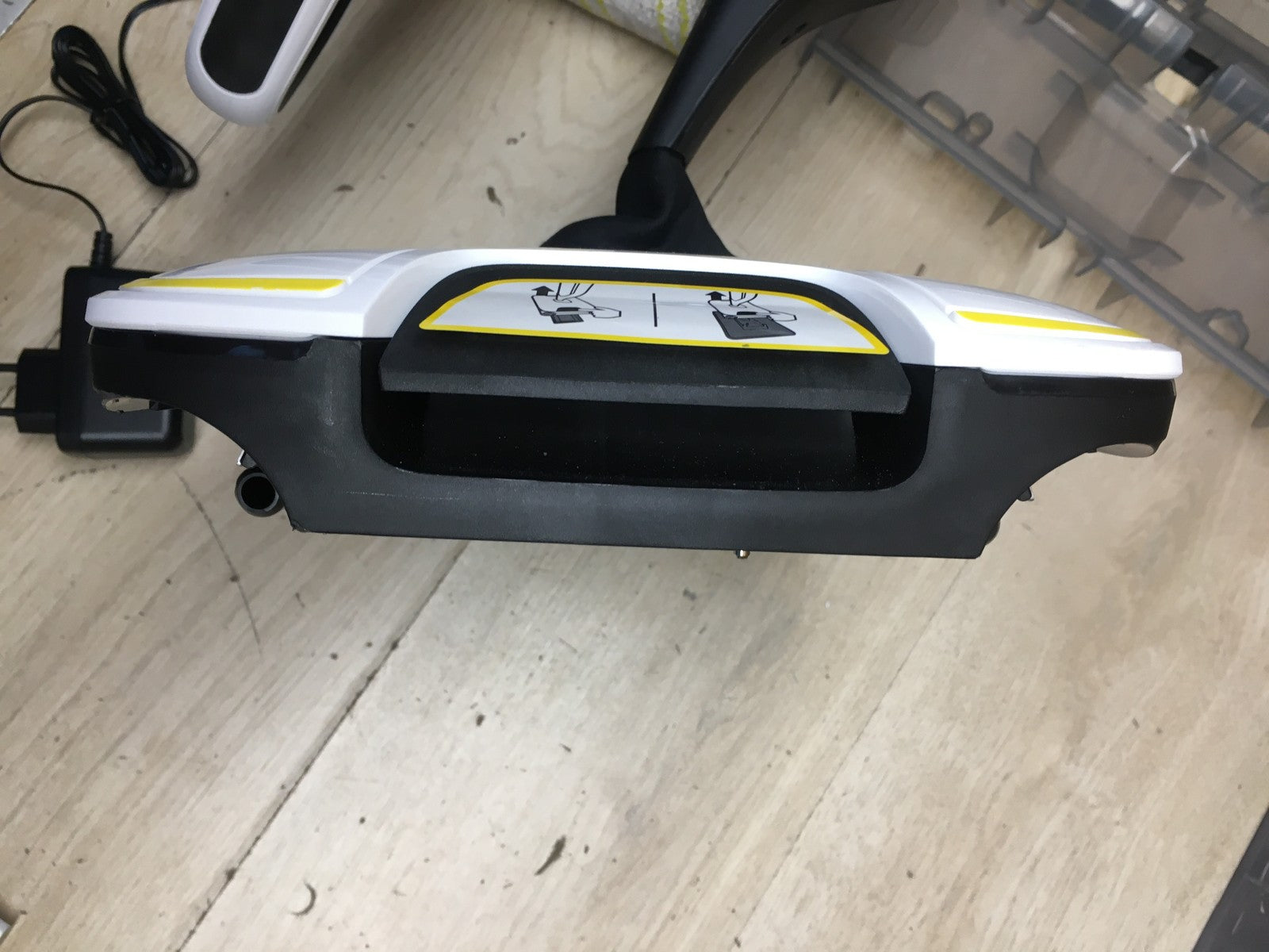 Kärcher 1.055-701.0 Hartbodenreiniger FC 7 Cordless, kabellos, I39786