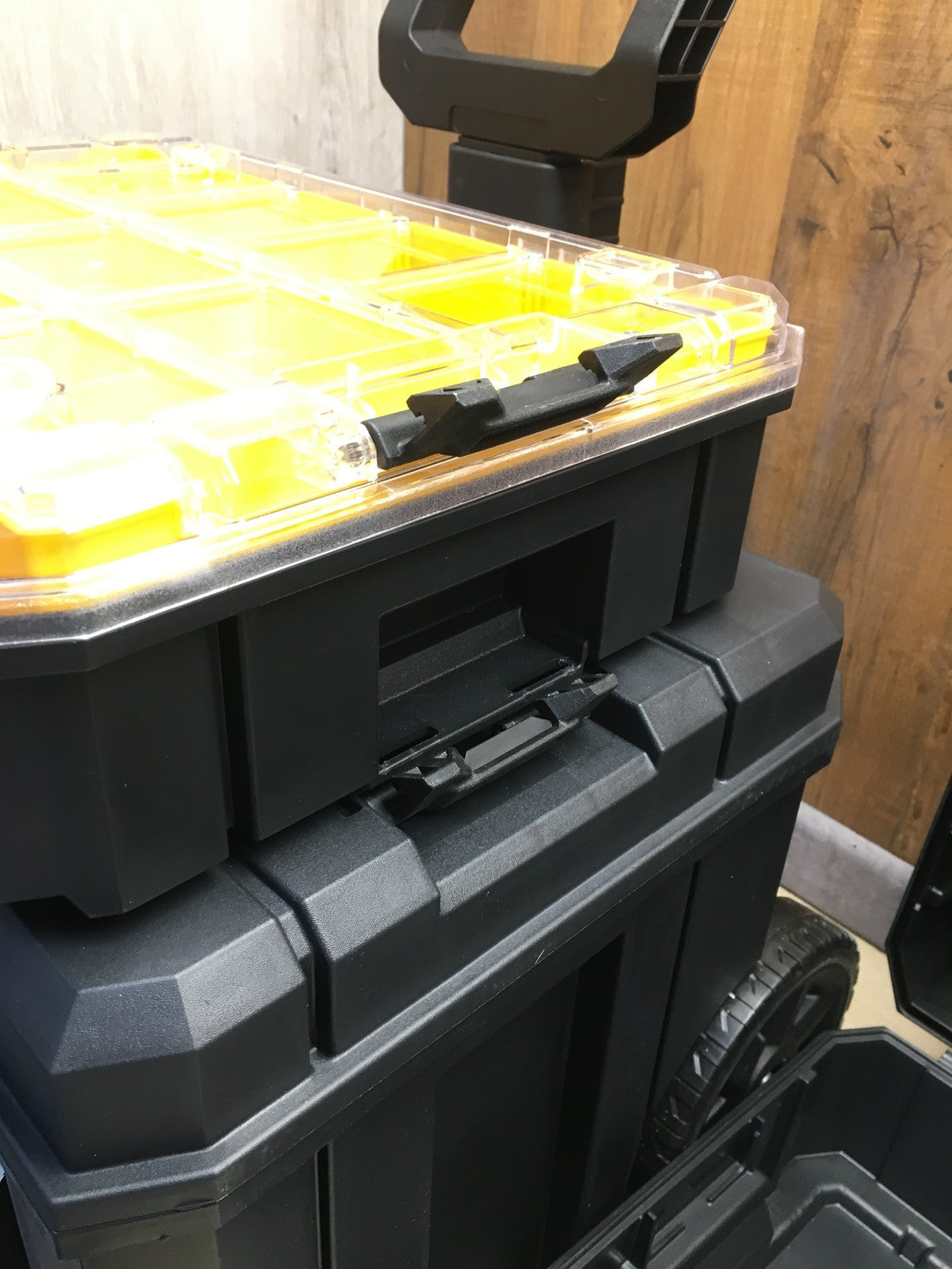 Stanley Fatmax Trolley FMST1-80103 Werkzeugkiste, Werkzeugkoffer, I40005