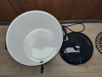 Clatronic EKA 3338 Einkoch-/Heißgetränkeautomat mit 25L Tankinhalt, I37666
