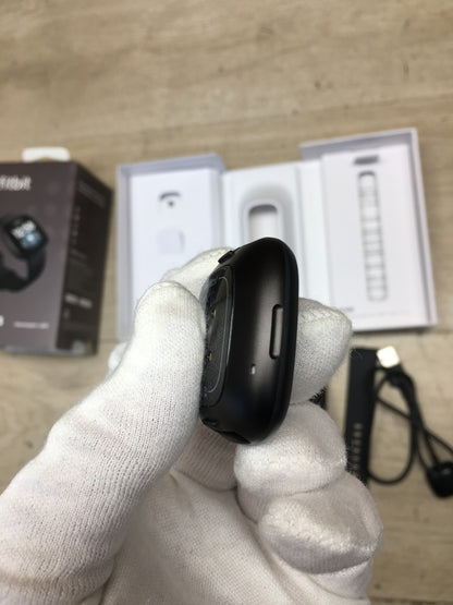 Fitbit Versa 3 Smartwatch FB511, schwarz, I39180