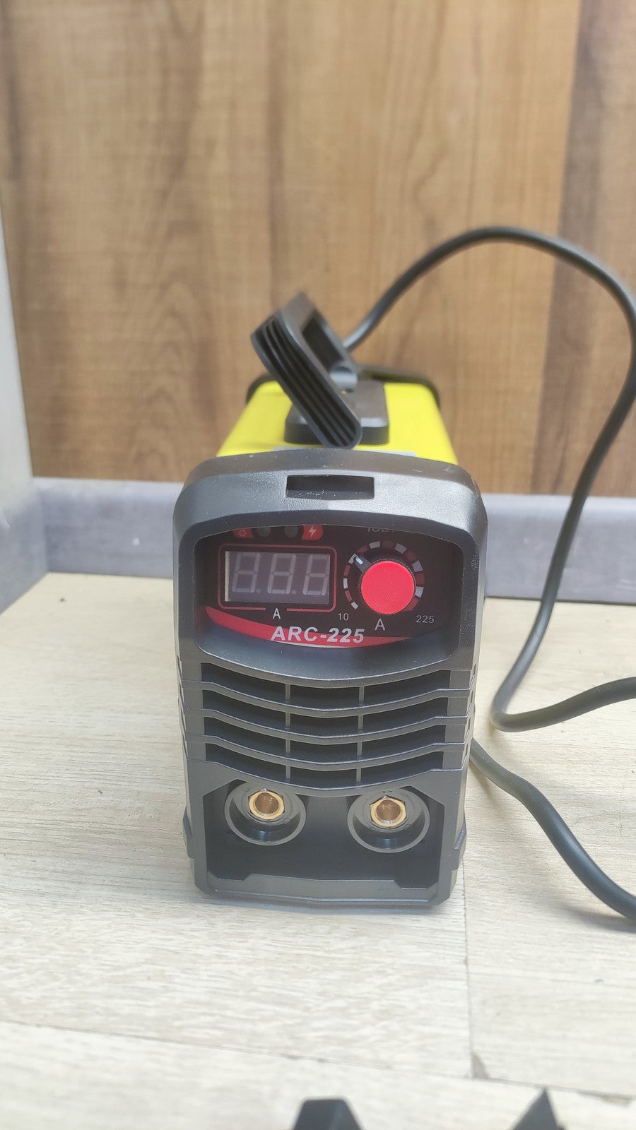 Hlieeosfcn ARC-225 MMA Elektrodenschweißgerät 120A, I38384