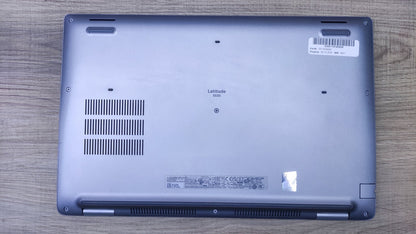 Dell Latitude 5530 Notebook 15.6" Touch FHD i5-1245U 16GB 256GB Thunderbolt LTE