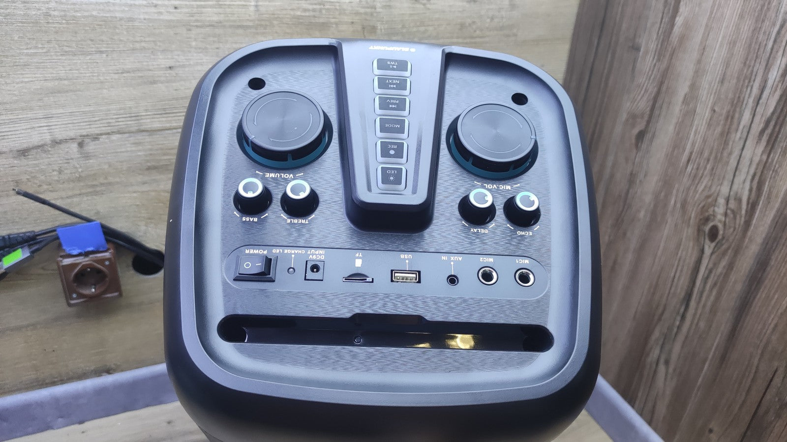 Blaupunkt BLP3963 Partybox Karaoke LED-Lautsprecher, I39605