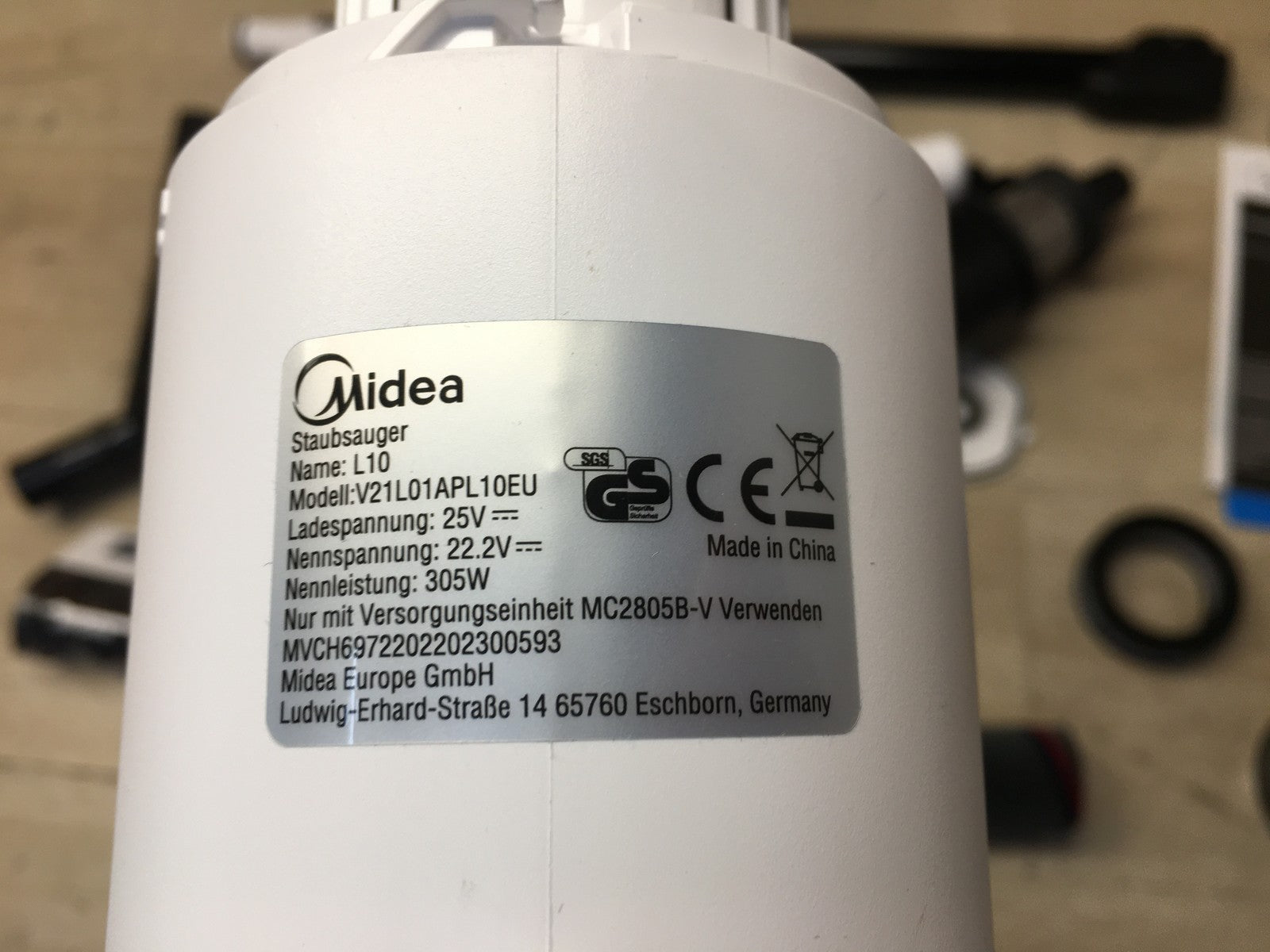 Midea L10 Akku-Stabstaubsauger V21L01APL10EU, I39047