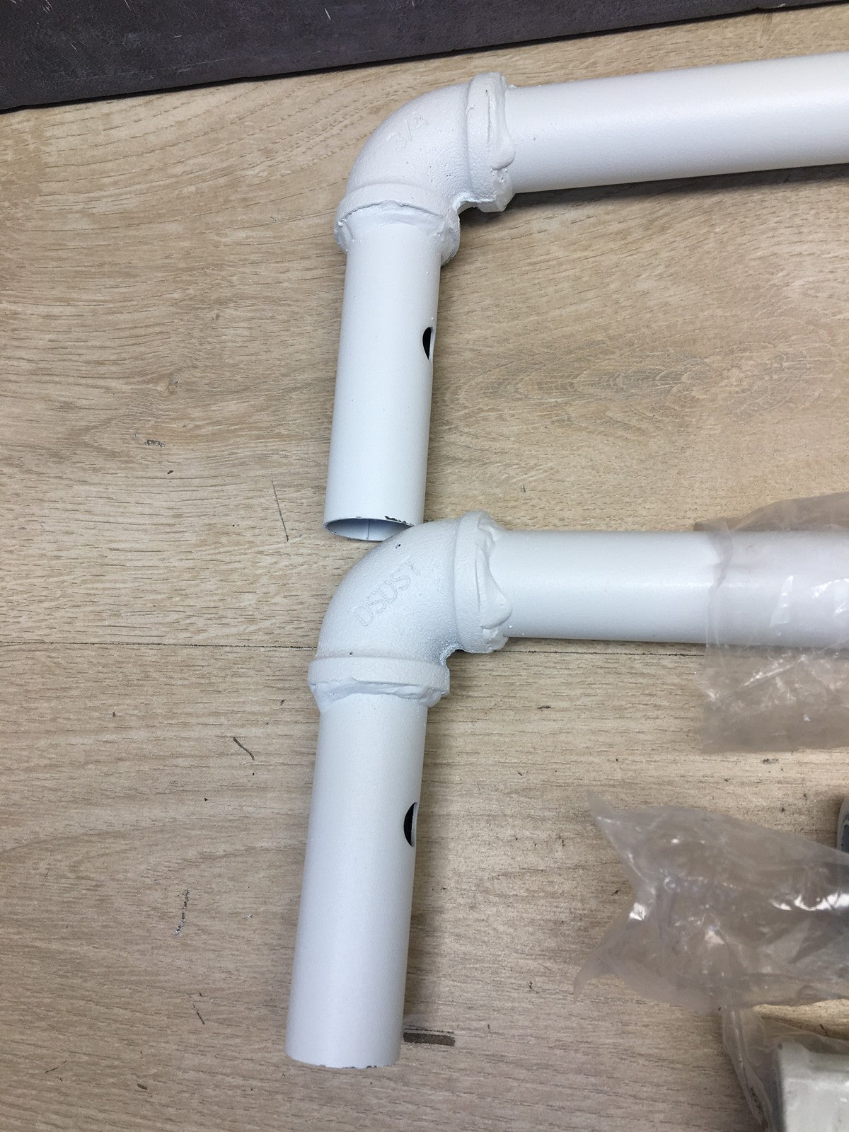 SONGMICS HSR060W01 Kleiderständer, mit 2 Kleiderstangen, Rollen, I36975
