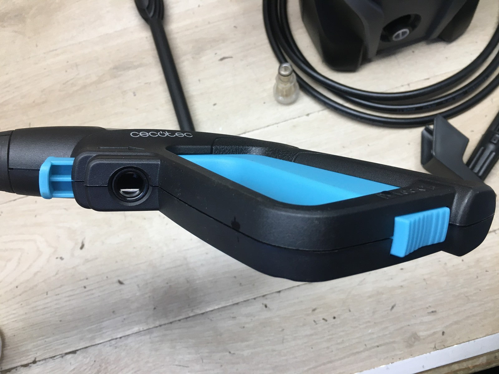 Cecotec 08135 Hochdruckreiniger HydroBoost 1400 Essential, 1400 W, I39879