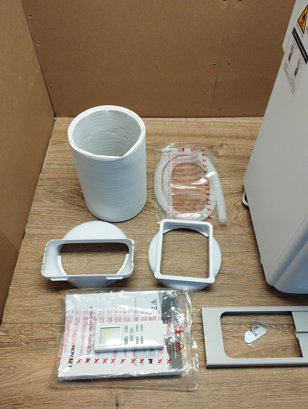 LEENON 4 in 1 mobile Klimaanlage PAC001 EEK: A 9.000 BTU I39623