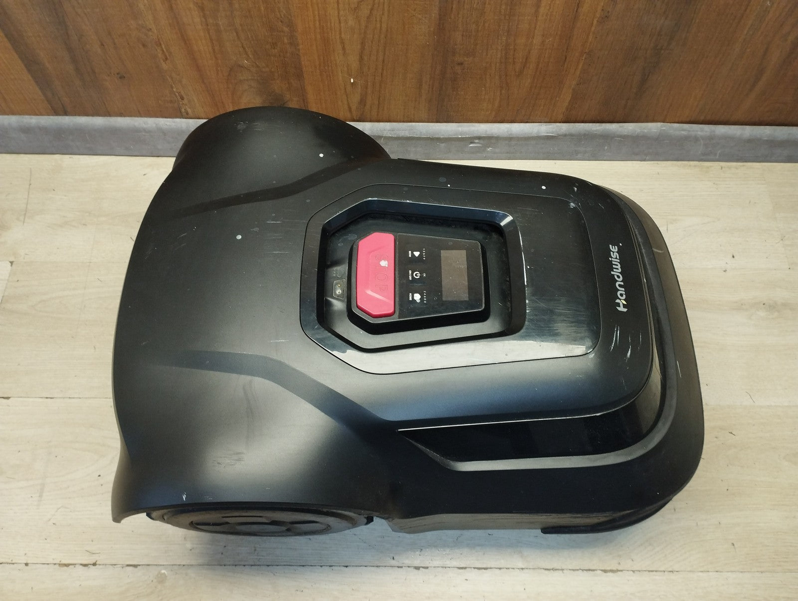 Handwise MGC500 Mähroboter für Rasenflächen bis ca. 500 m² I39543