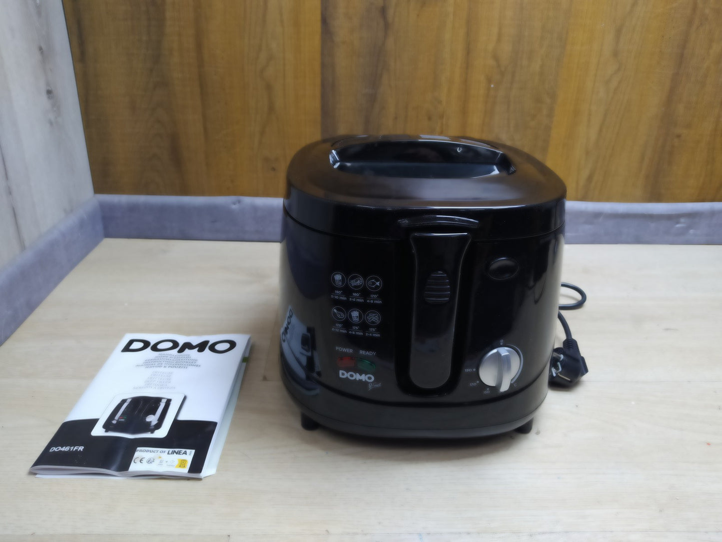 DOMO DO461FR Fritteuse 2,5 L, mit Sichtfenster, 1800 W, I35616