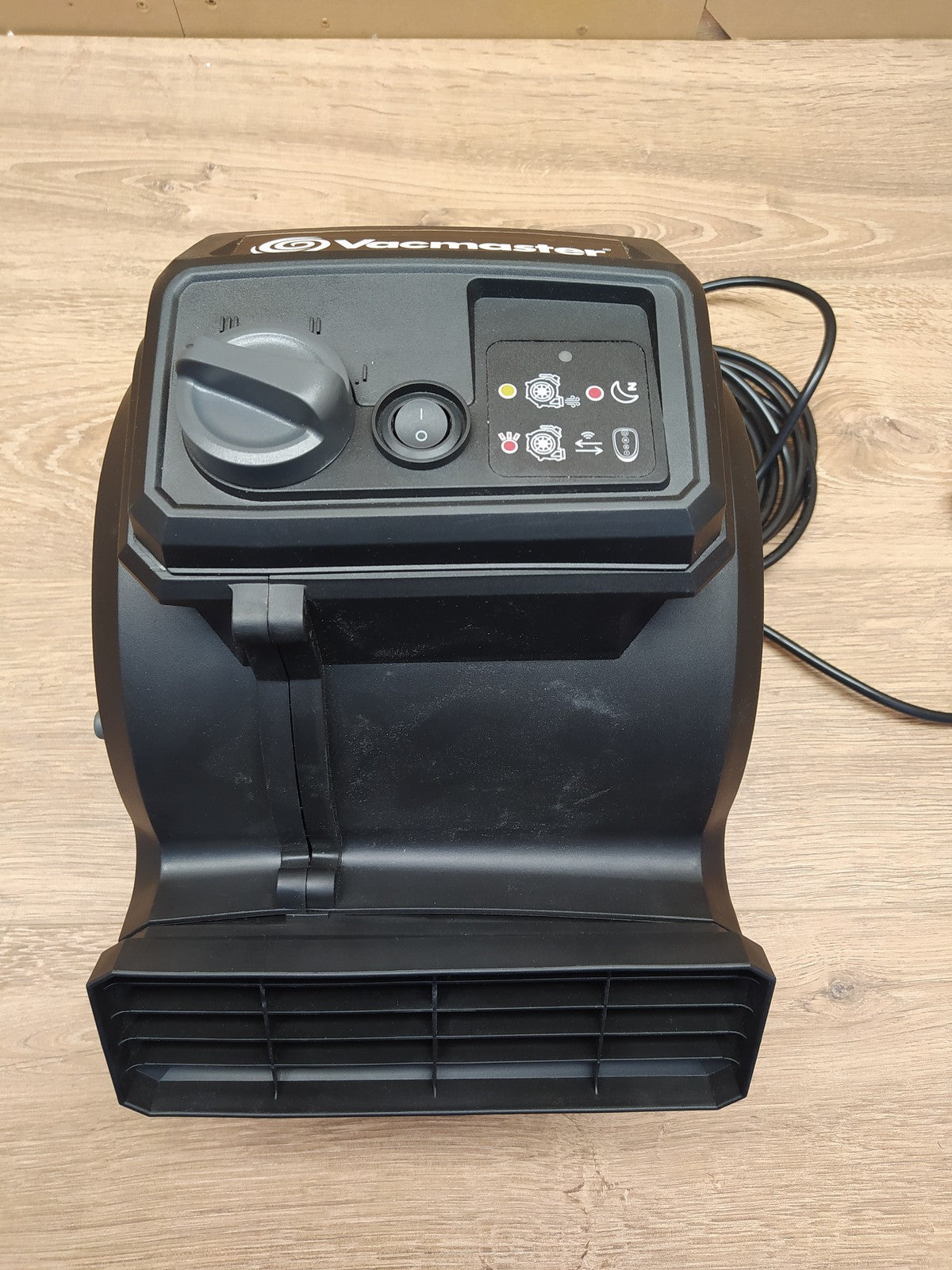 Vacmaster AM1202R Standventilator, 3 Laufgeschwindigkeiten, I39359