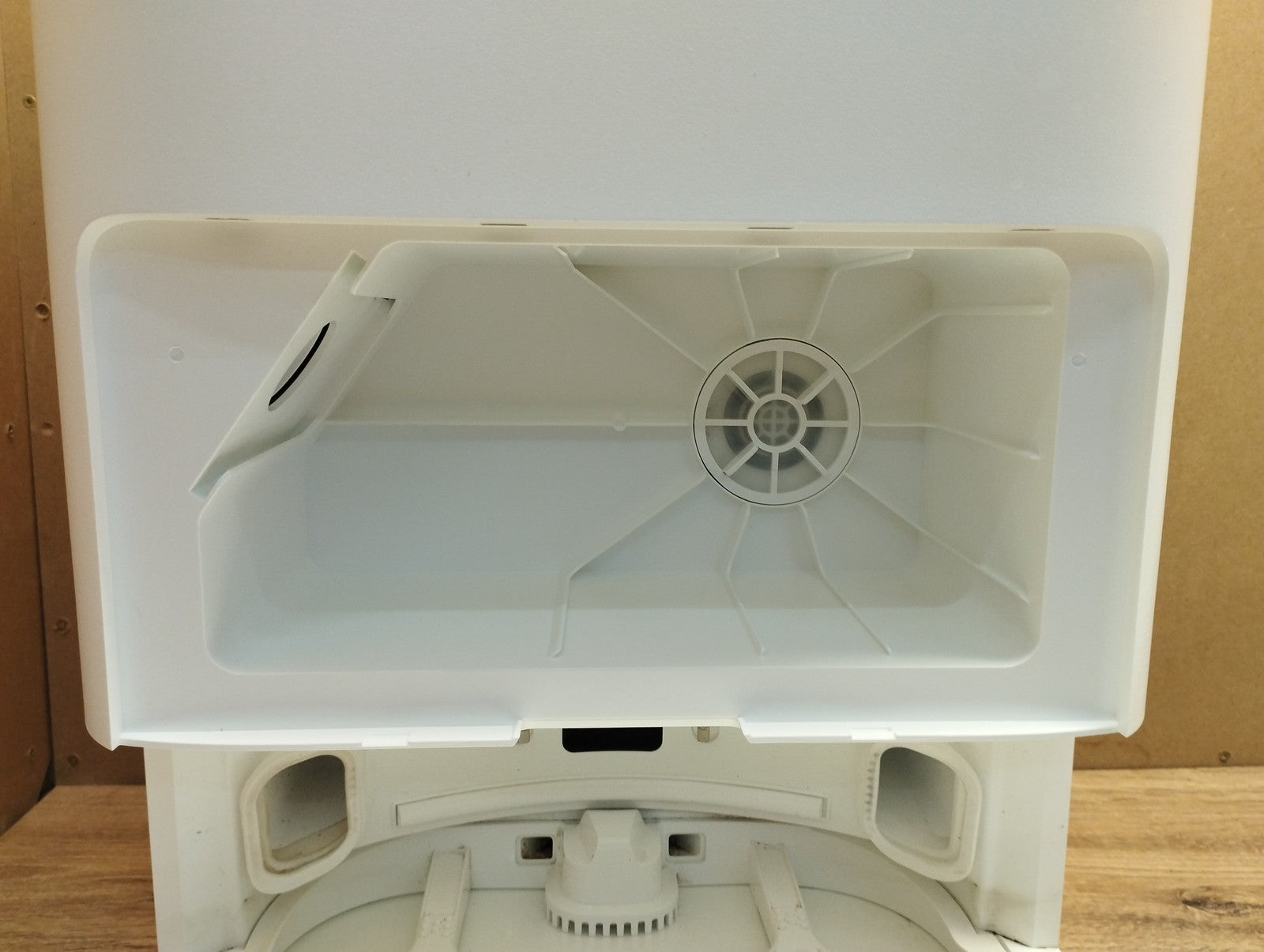 Xiaomi Robot Vacuum X20+ Saugroboter C102 (6000Pa Suction Power), I39724
