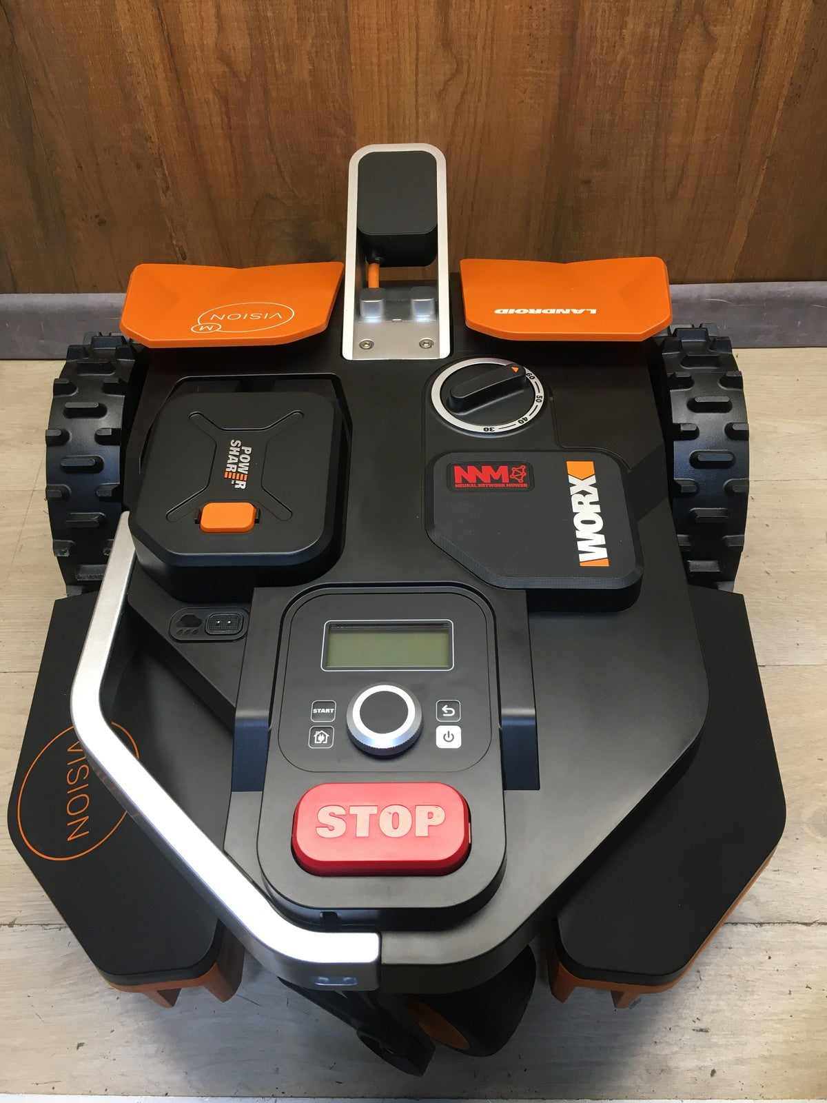 WORX Landroid Vision M550 Mähroboter ohne Begrenzungskabel WR205E, I38187