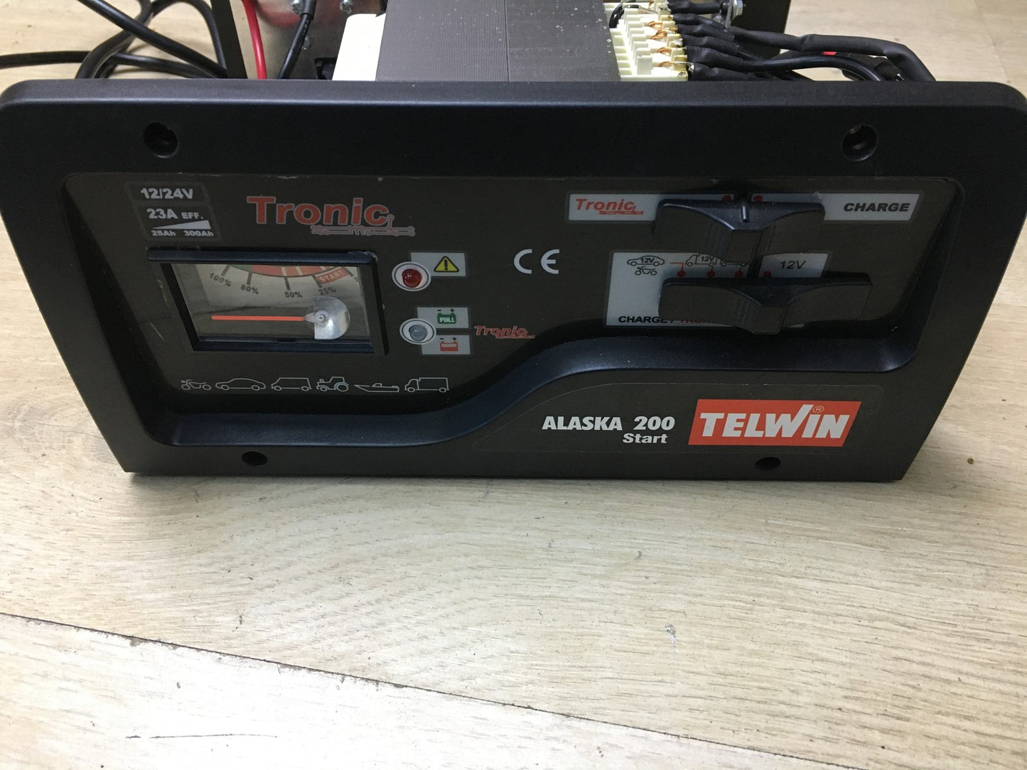Telwin Elements ALASKA 200 START Autobatterie Ladegerät I35683