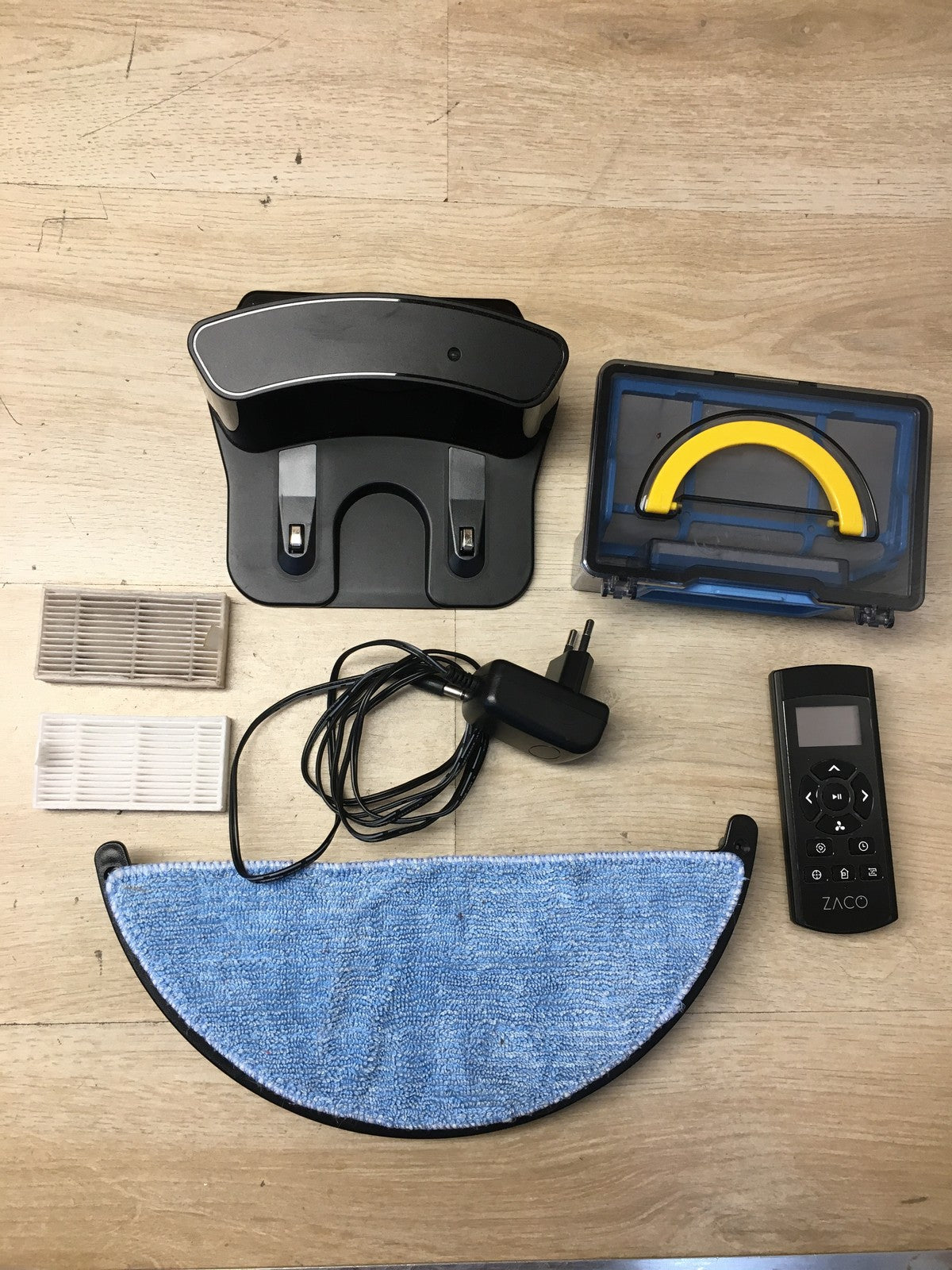 ZACO V5s Pro Saugroboter mit Wischfunktion, I39753