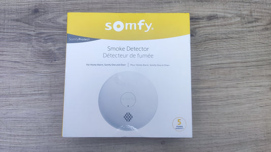 Somfy 1870289 Vernetzter Rauchmelder, 85dB Sirene, I37504
