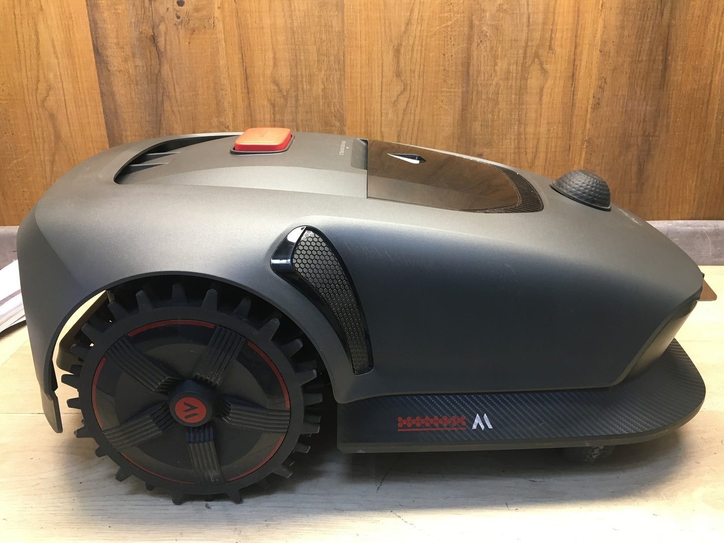 Dreame Mova 1000 Mähroboter (MLLM4110) bis 1.000 m² 3D-LiDAR kabellos, I38038