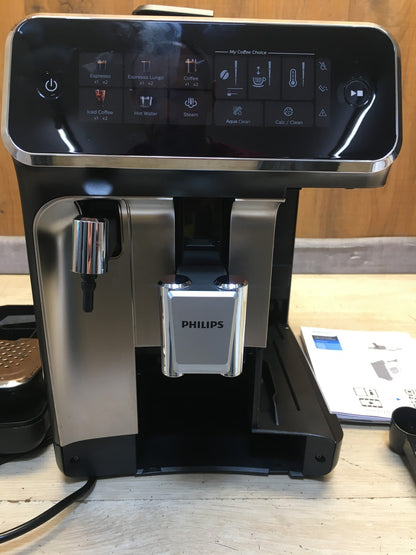 PHILIPS 3300 Series Kaffeevollautomat EP3326/90, 5 Getränke, I39378