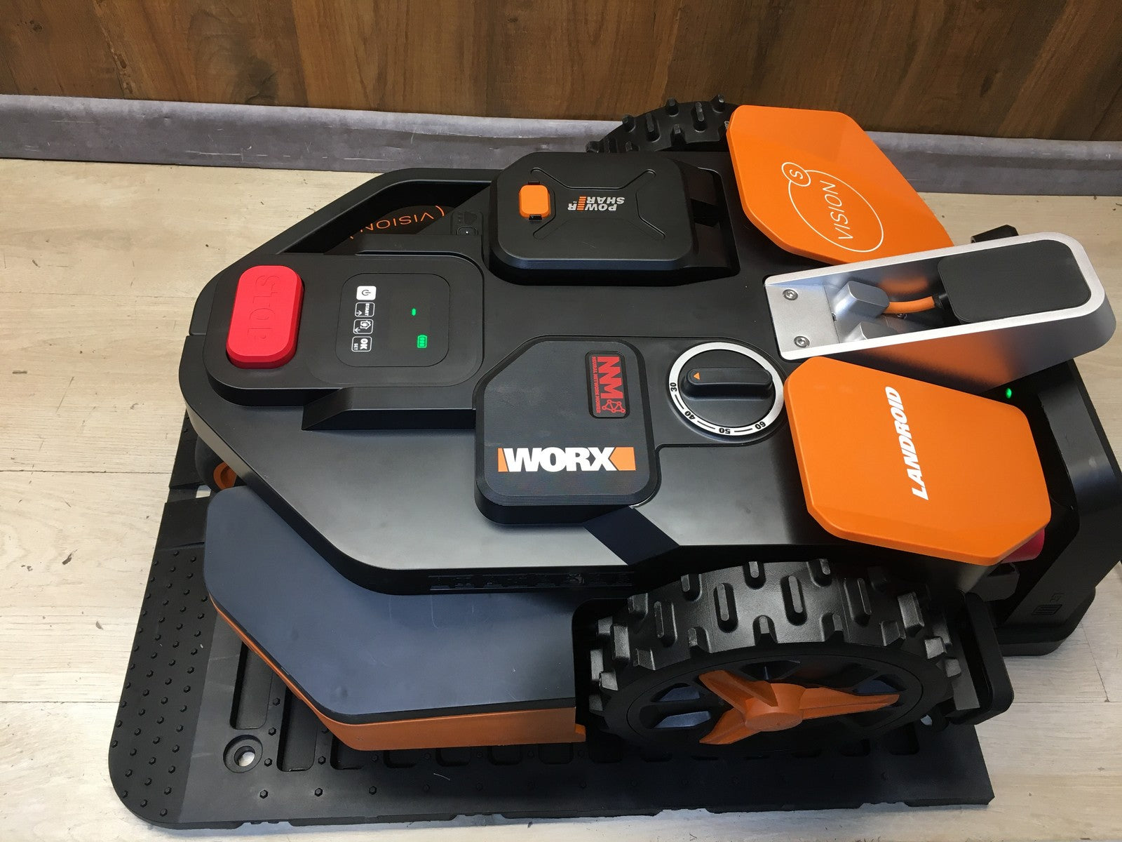 WORX Landroid Vision S250 Mähroboter ohne Begrenzungskabel WR202E, I38403