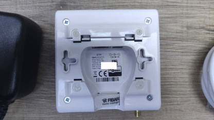 Fibaro Home Center Lite Zentrale FGHCL-001, I36874