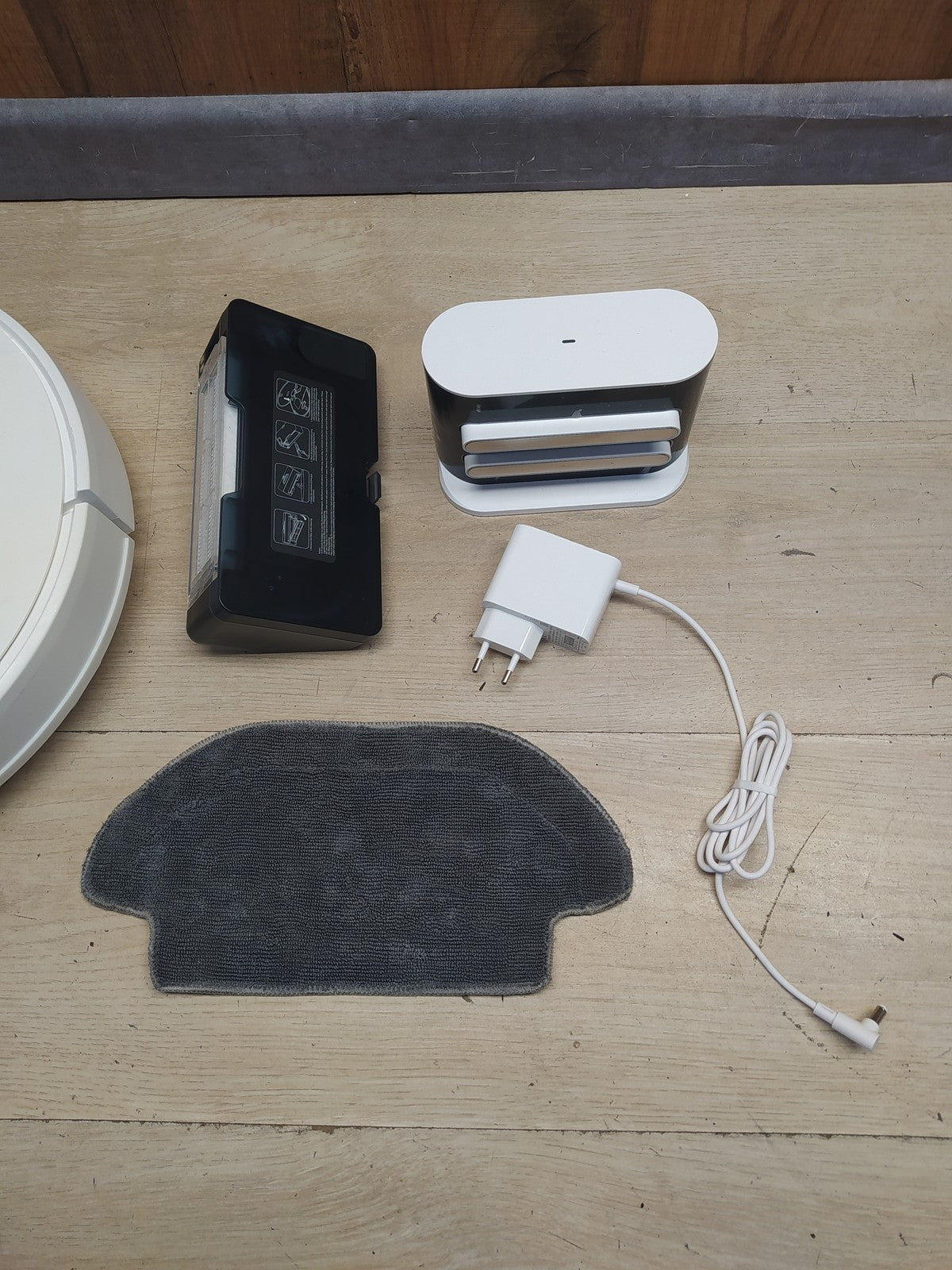 Xiaomi Robot Vacuum-Mop 2S Saug- & Wischroboter, 2200Pa Saugkraft, I37724