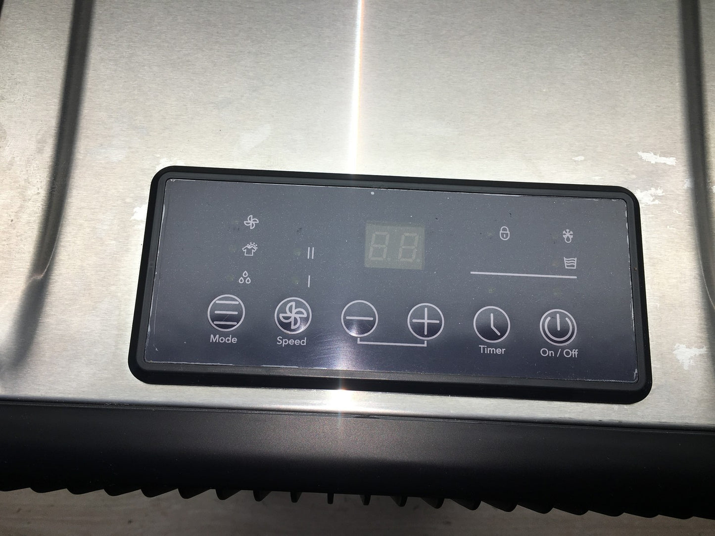 TROTEC Luftentfeuchter TTK 122 E (1120000123), 40 L/Tag, bis 120 m², I38287