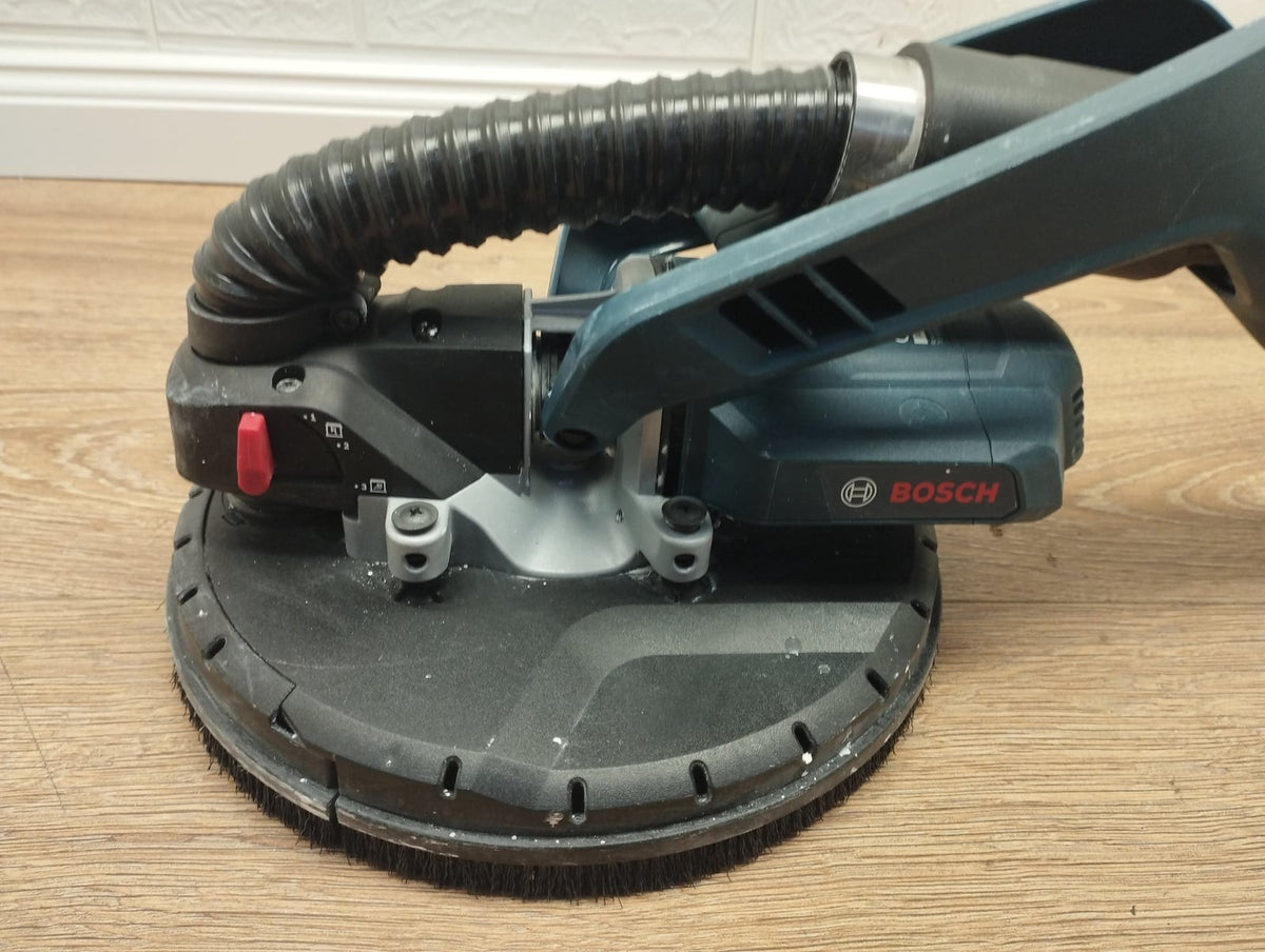 Bosch Professional Trockenbauschleifer GTR 55-225, 550 Watt
