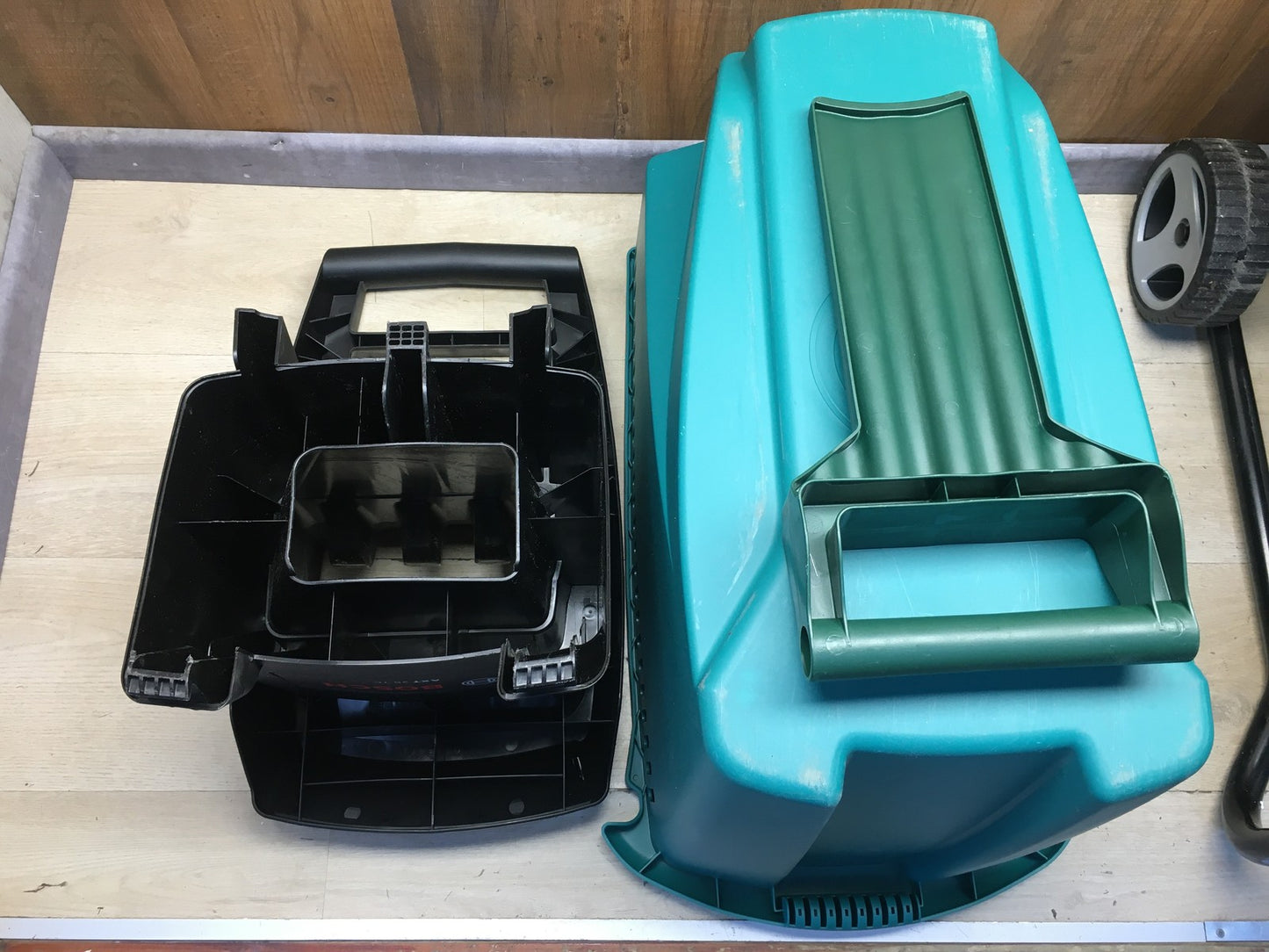 Bosch Elektro-Häcksler AXT 25 TC, 2.500 W, I38425