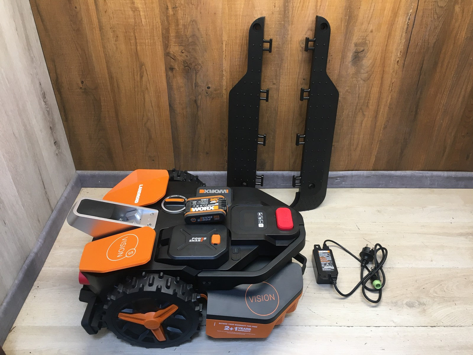 WORX Landroid Vision S250 Mähroboter ohne Begrenzungskabel WR202E I39336