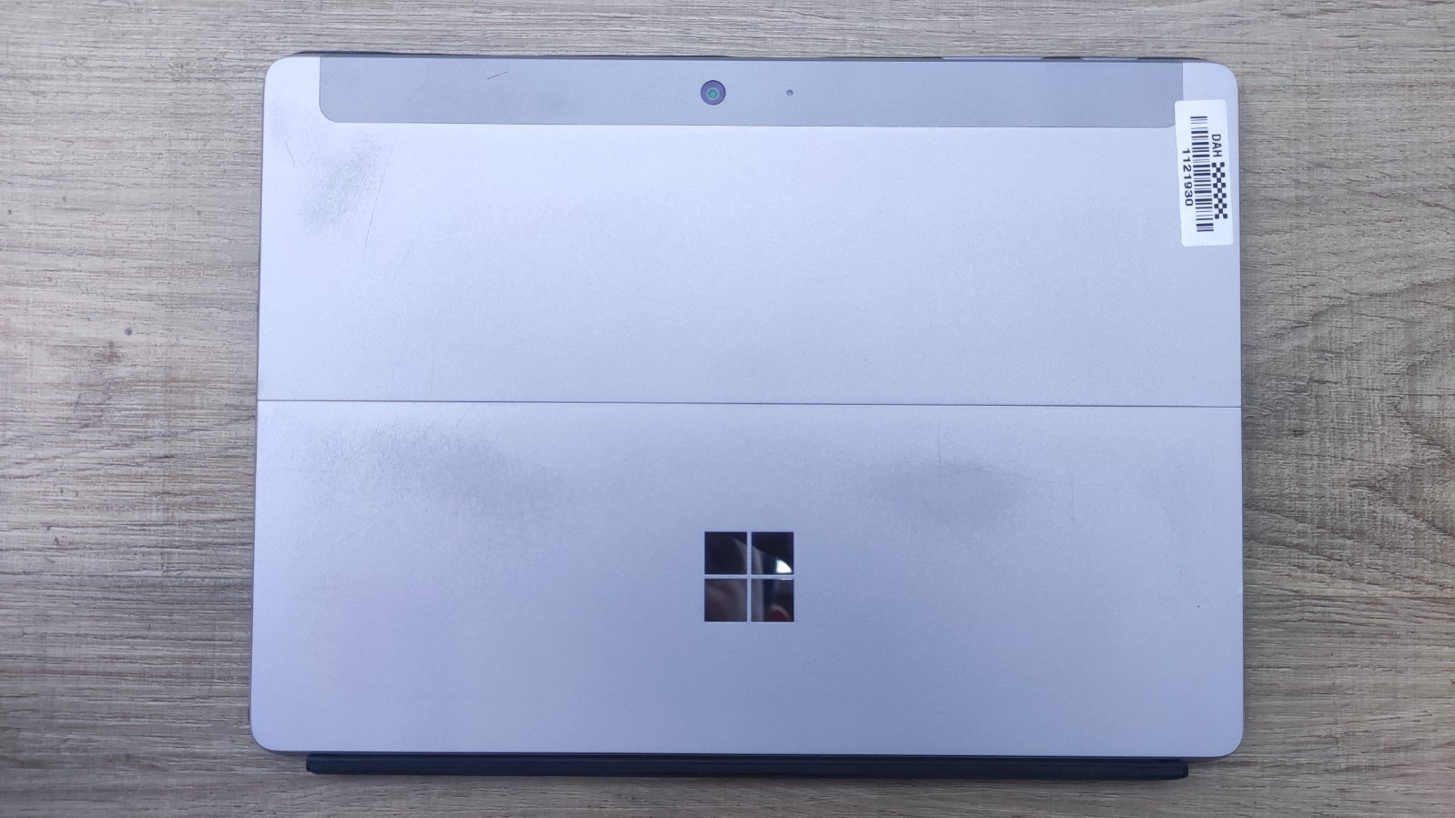 Microsoft Surface Go Tablet 10" 1800x1200 Touch Pentium 4415Y 8GB 128GB SSD LTE