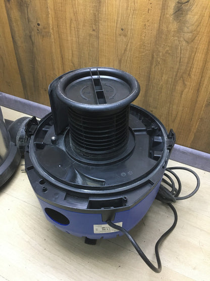 Nilfisk Multi II 30 T INOX VSC Nass-/Trockensauger, Innen- & Außenbereich I35721