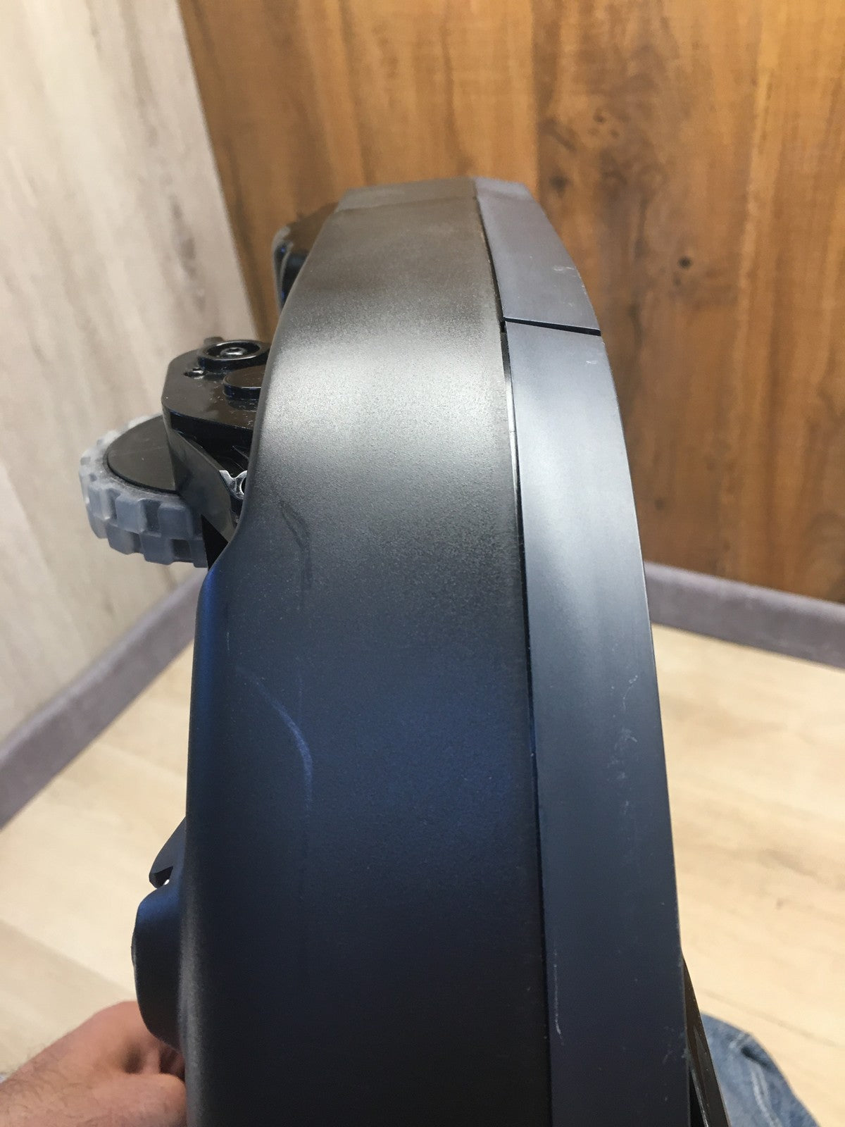 Neato Robotics D8 Intelligenter Staubsaugerroboter, I39413
