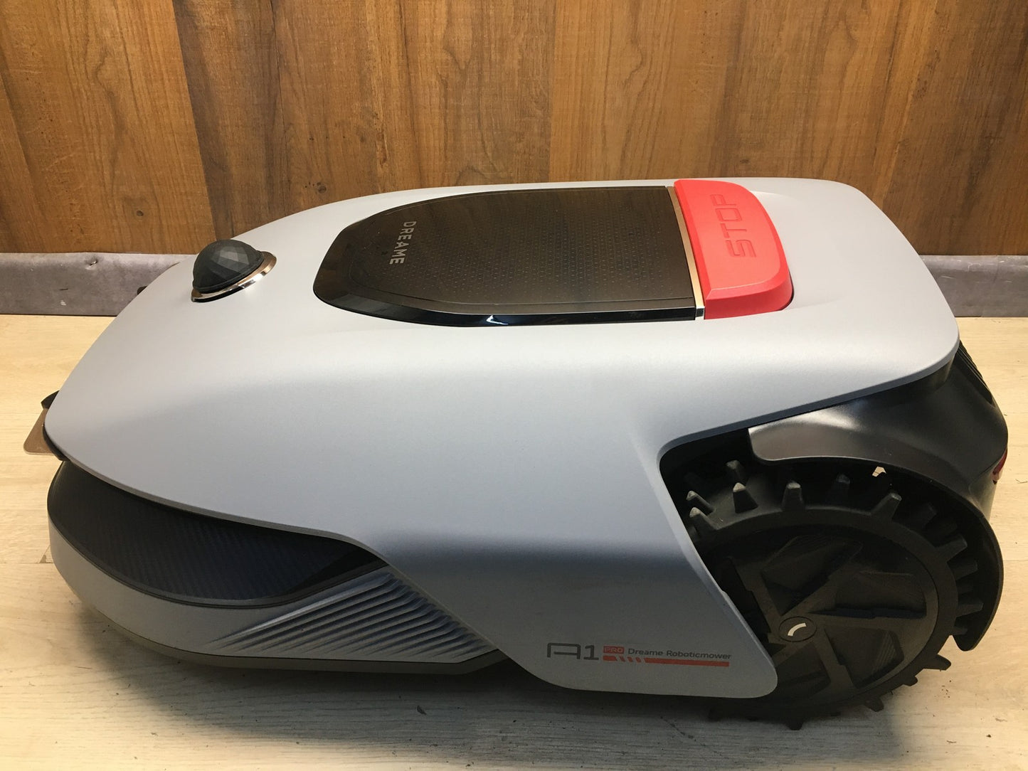 DREAME Intelligenter Mähroboter A1 Pro bis 2000m² 3D Sensor (MLLA7210) I38189