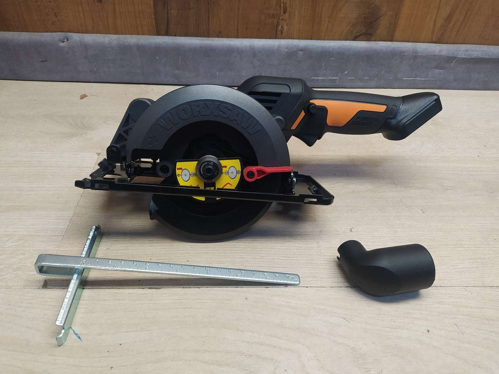 WORX Nitro WX531 Akku-Kreissäge 20V Solo, I36838