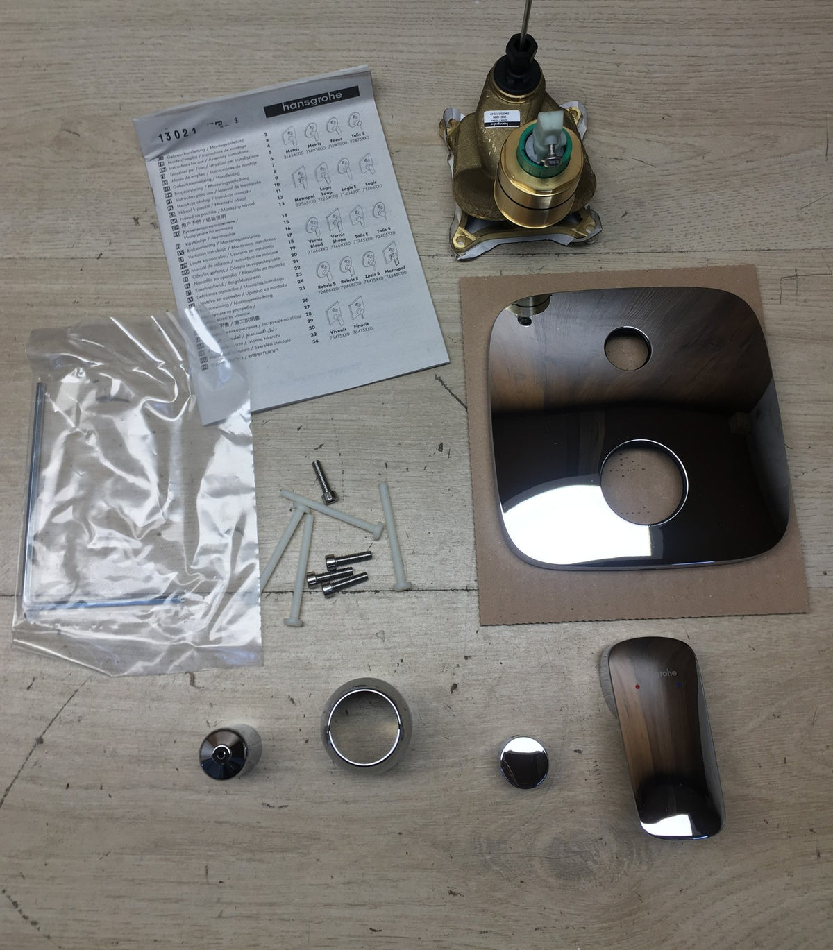 Hansgrohe Logis Unterputz Wannenarmatur 71405000, für 2 Funktionen Chrom, I40922
