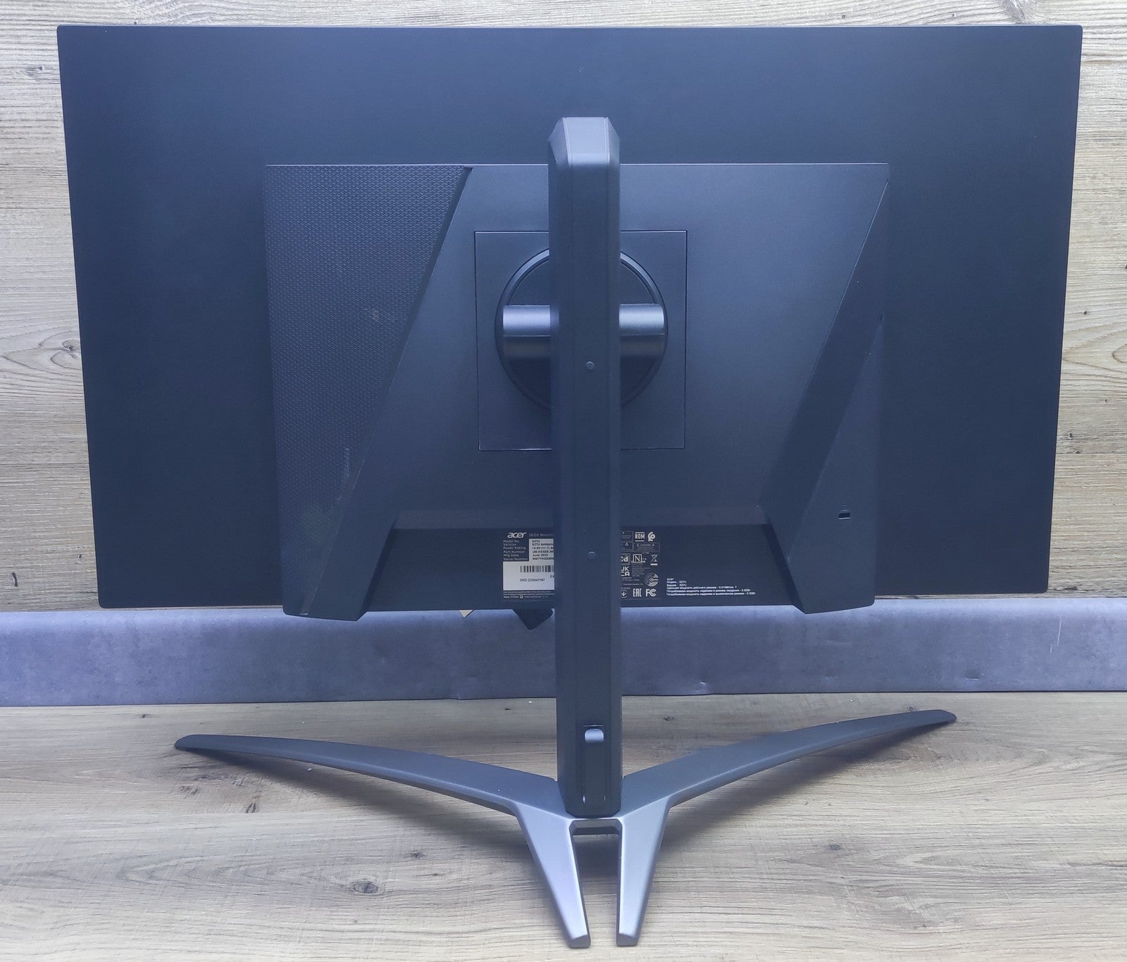 Acer Predator X27Ubmiipruzx Monitor 26.5" OLED 2560x1440 FreeSync 240Hz 0.01ms