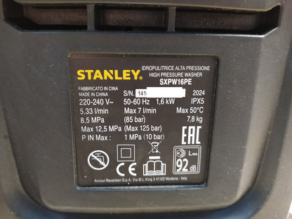 Stanley Hochdruckreiniger SXPW16PE mit Patio Cleaner Deluxe und Bürste, I36823