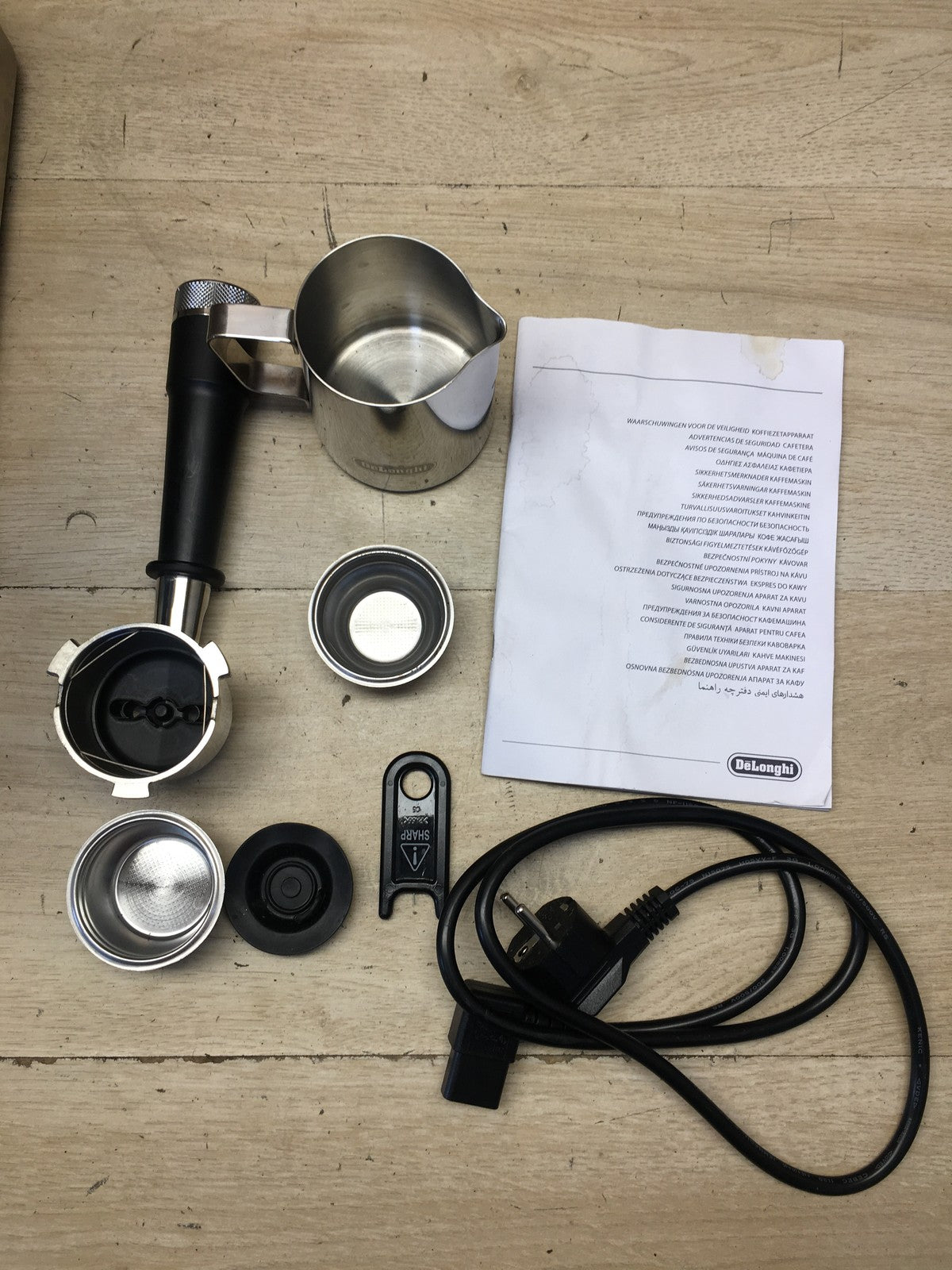 De'Longhi EC 9355.M Kaffeemaschine 1450W, I39127