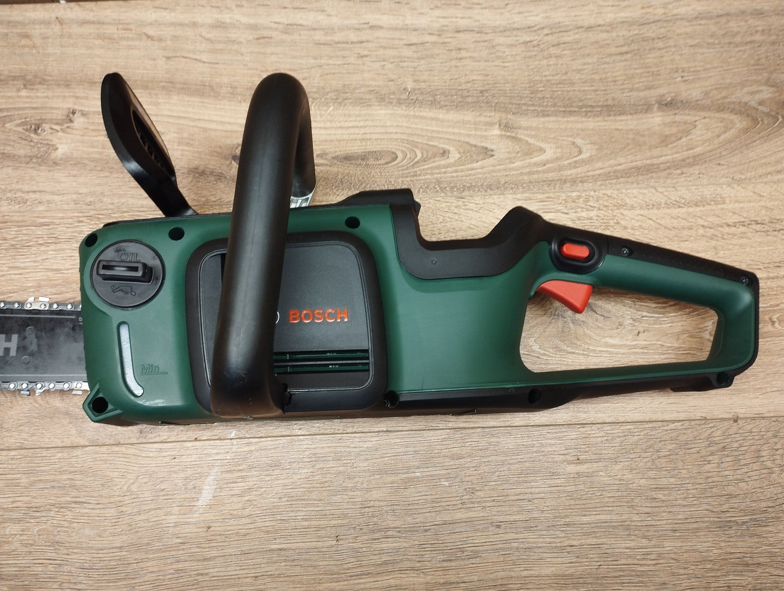 Bosch Akku-Kettensäge AdvancedChain 36V-35-40 Solo, I39924