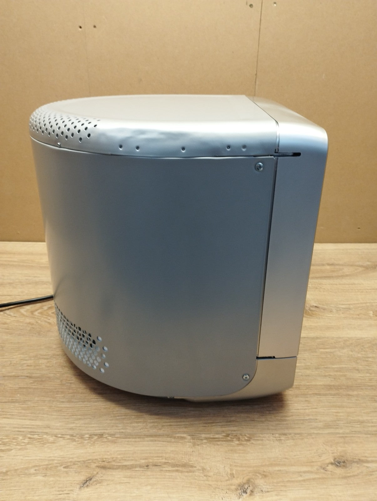 Whirlpool MAX 38 SL Mikrowelle 13L 700W, I39498