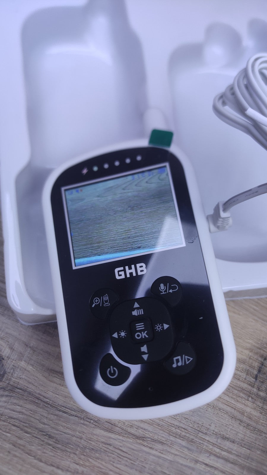 GHB Babyphone UU24, Monitor mit Kamera 2,4 GHz Nachtsicht, I38508