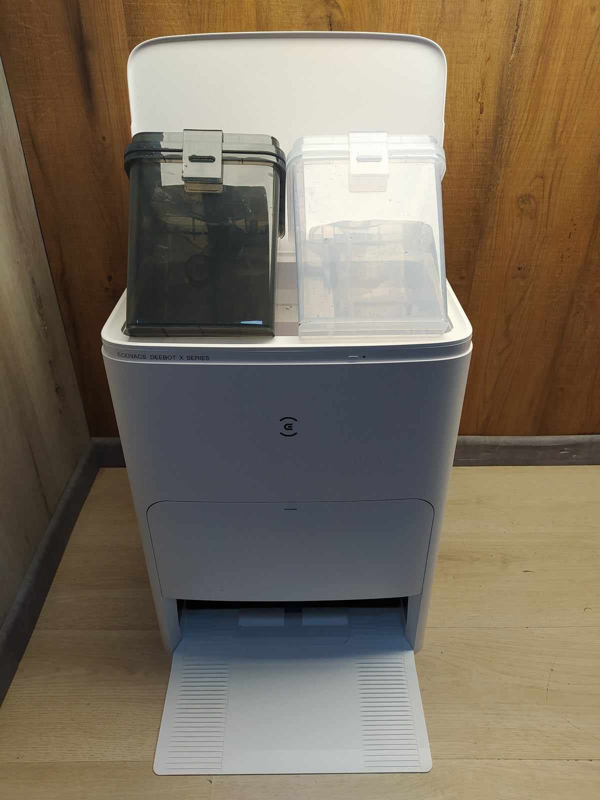 ECOVACS DEEBOT X5 Omni Saugroboter mit Wischfunktion DDX19, 12,800Pa, I36465