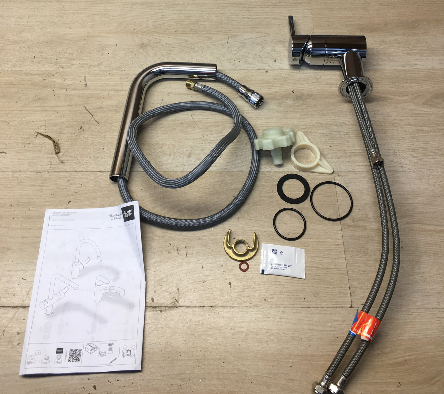 Grohe 32168000 Minta Küchenarmatur mit herausziehbarem Auslauf Wasserhahn I37896