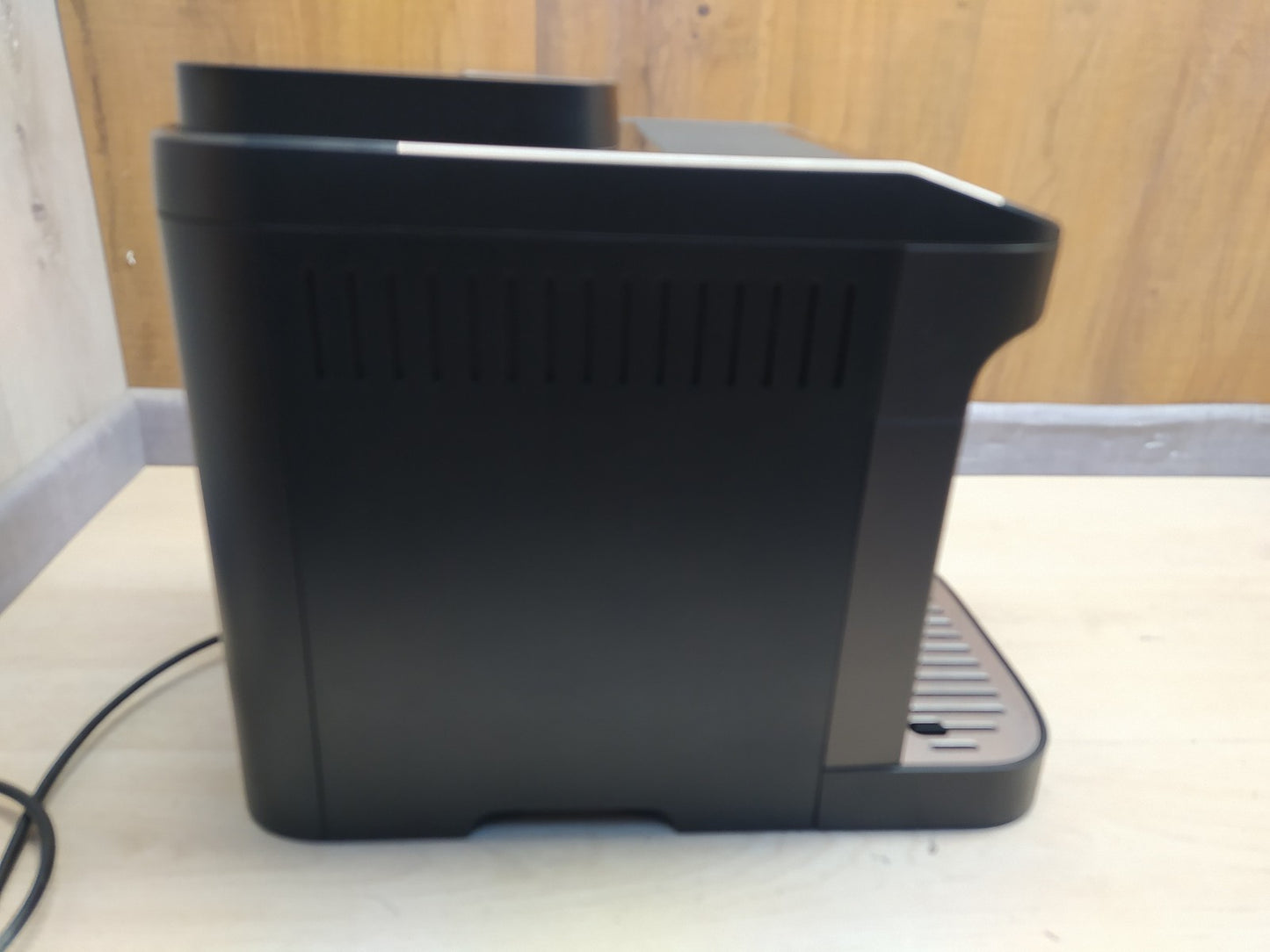DeLonghi ECAM293.61.BW Kaffeevollautomat, I37707