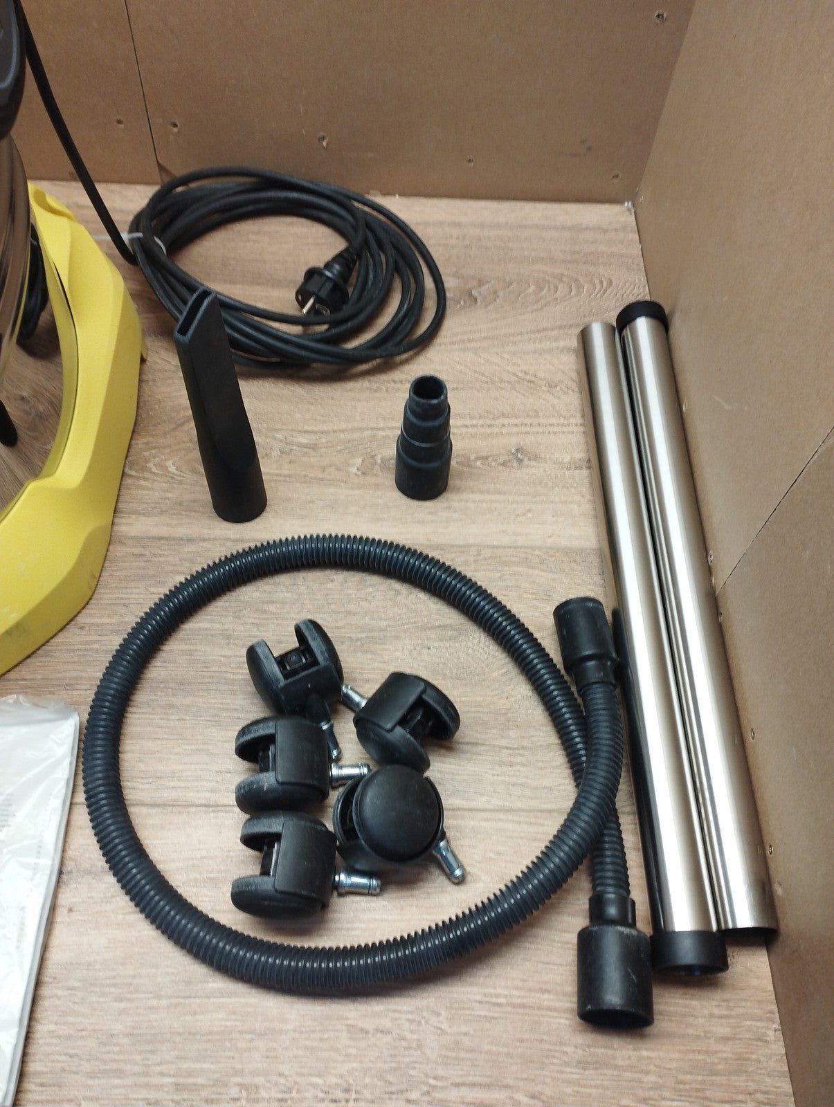 Kärcher Nass-/Trockensauger WD 6 P S (1.628-360.0), 1300 W, I39687