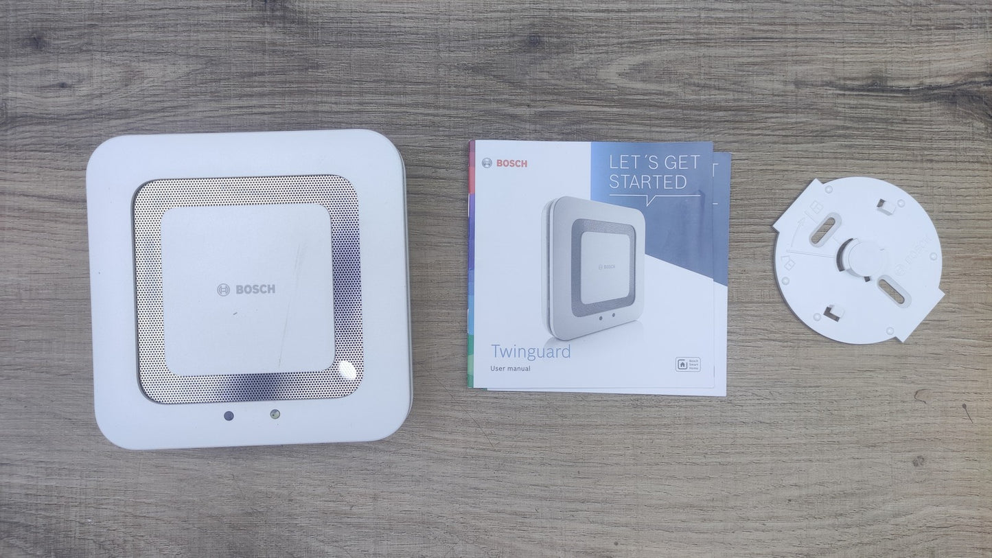Bosch Smart Home Rauchmelder Twinguard mit Luftqualitätsmessung, I39247