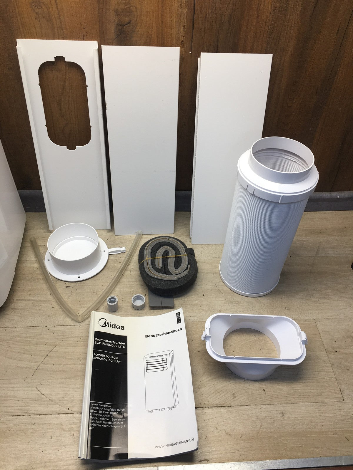 MIDEA Eco Friendly Lite Klimagerät EEK:A+, I39071