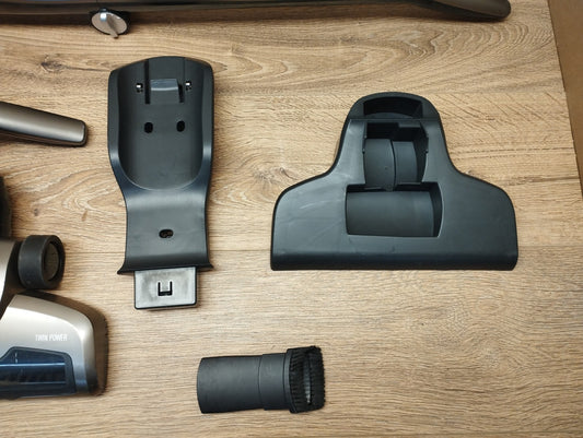 Grundig GMS2500 2 in 1 Akku-Stab-/Handstaubsauger VCH 9832, I39628